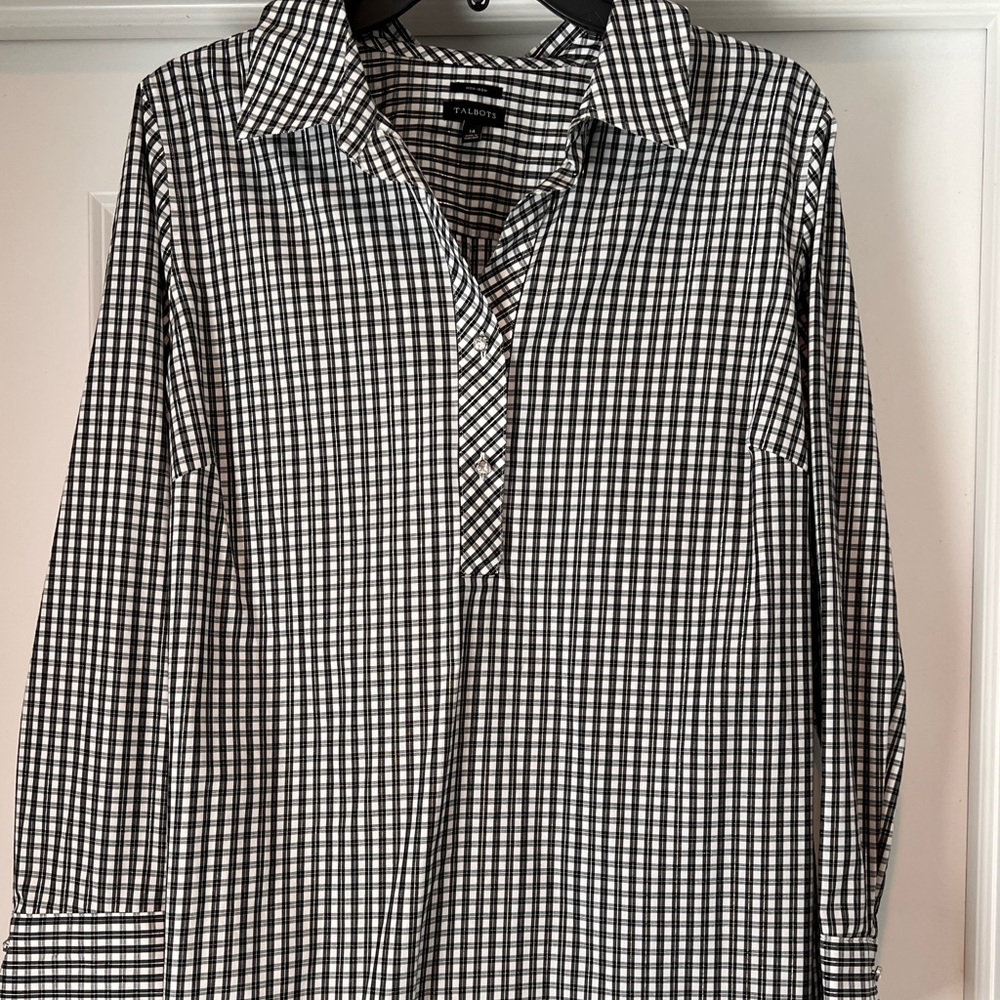 Talbots black, white with silver tunic.